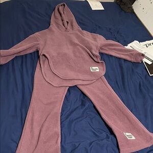 Girls sweat outfit 7y